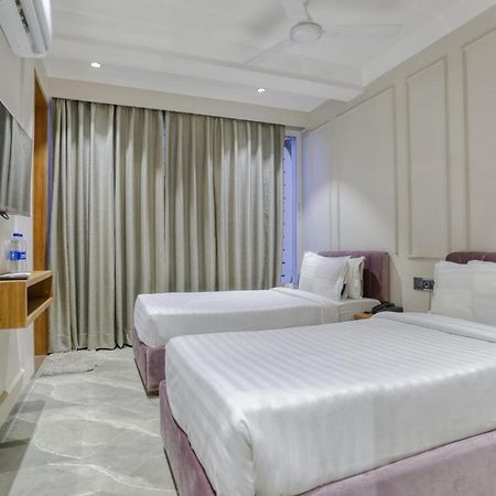 Hotel Pavilion Indore Ngoại thất bức ảnh