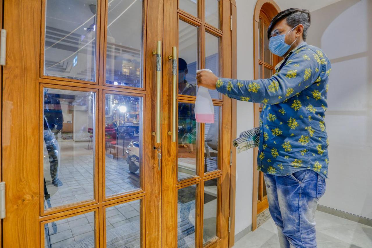 Hotel Pavilion Indore Ngoại thất bức ảnh