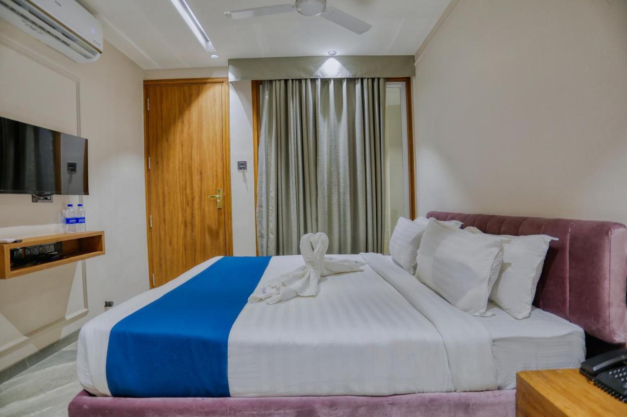 Hotel Pavilion Indore Ngoại thất bức ảnh